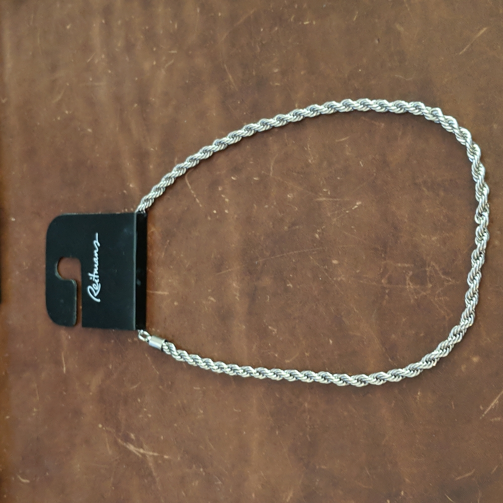 Reitmans chain necklace - 3 for 14$